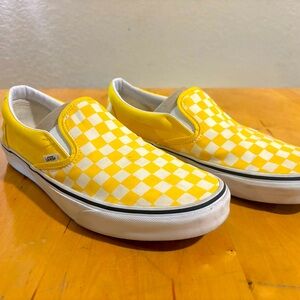 Only worn a couple times w/ very light wear and marks